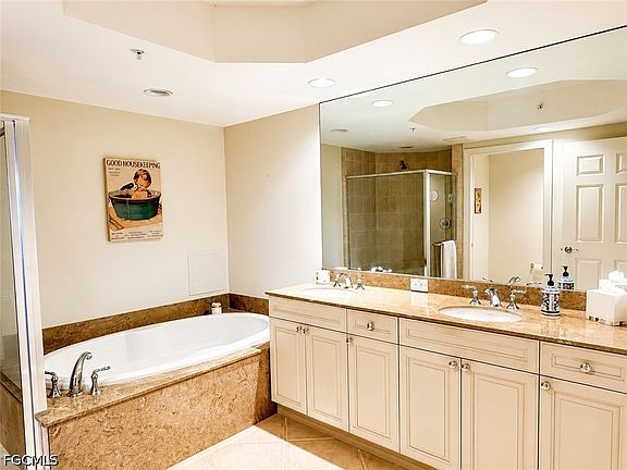 3rd image of 23540 Via Veneto Blvd Unit 1703
