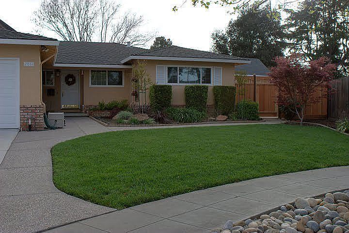 1st image of 2860 Aragon Way