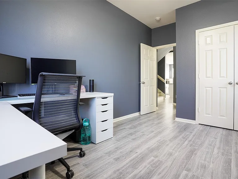 6419 Waldron Dr #B — Photo 16