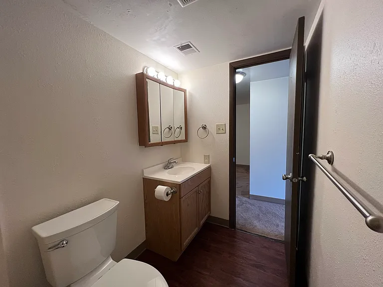 Maiden Square Apartments — Photo 12