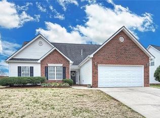 297 Plantation View Dr, Lawrenceville, GA 30044