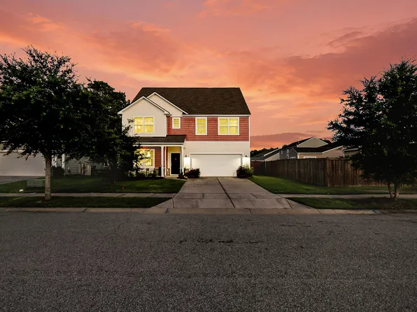 1768 Grovehurst Dr, Charleston, SC 29414