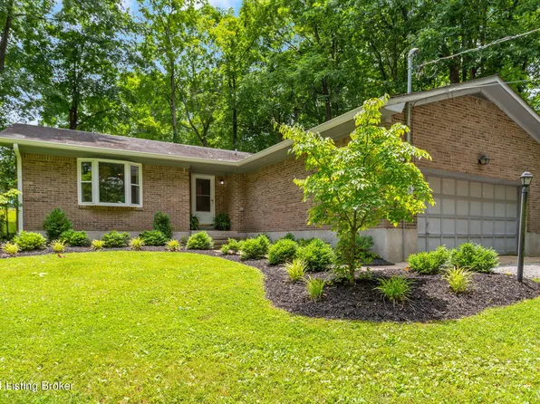 221 Big Cedar Creek Trl, Shepherdsville, KY 40165