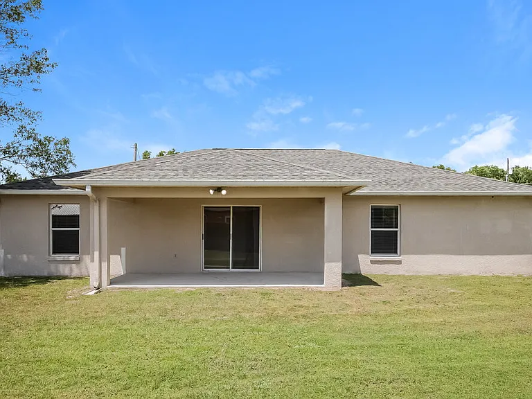 916 Alsace Dr — Photo 16