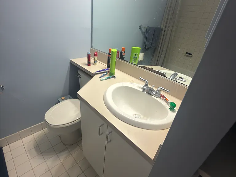 154 N 21st St #2F — Photo 4