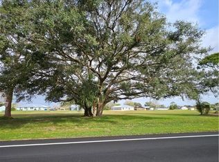 616 Spring Lake Blvd, Sebring, FL 33876