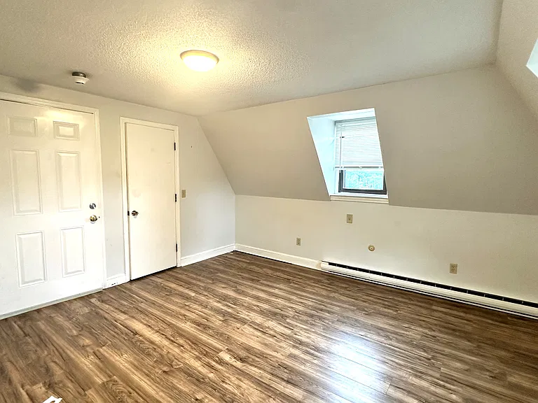 36 Pond St #5 — Photo 5
