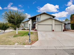 5995 Quiroz Dr, Riverside, CA 92509