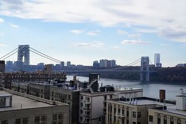 Sold by Verus Real Estate | media 25