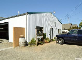 323 Pine St, Ripon, CA 95366