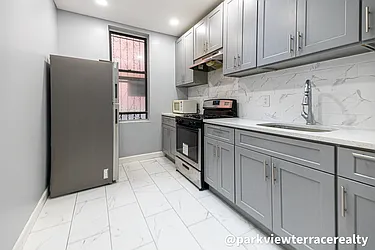 255 East 94th Street, #1