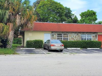 7605 SW 10th St, North Lauderdale, FL, 33068