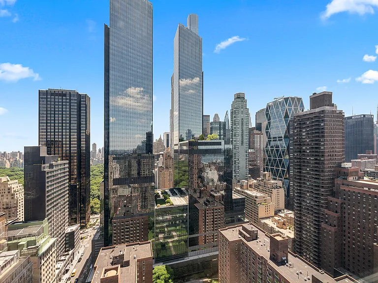 2 Columbus Ave #34B — Photo 12