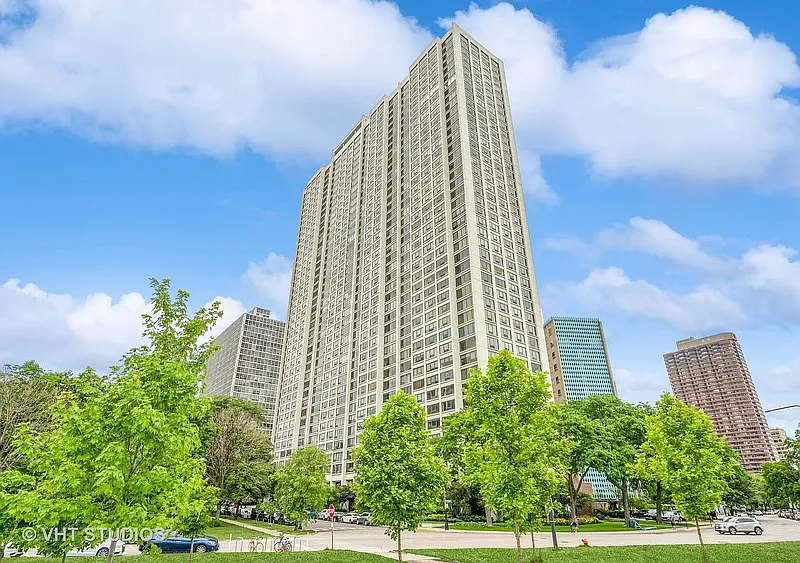 2800 N Lake Shore Dr #308