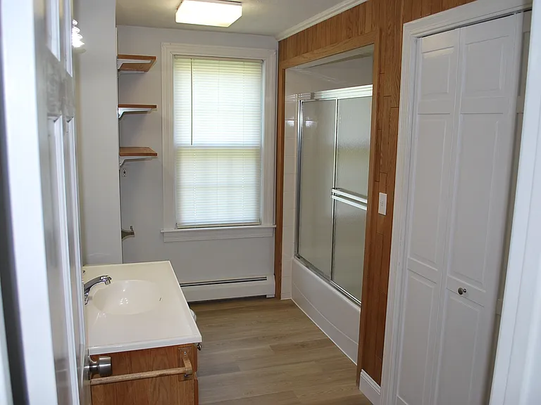 316 Rollstone Rd #B — Photo 9
