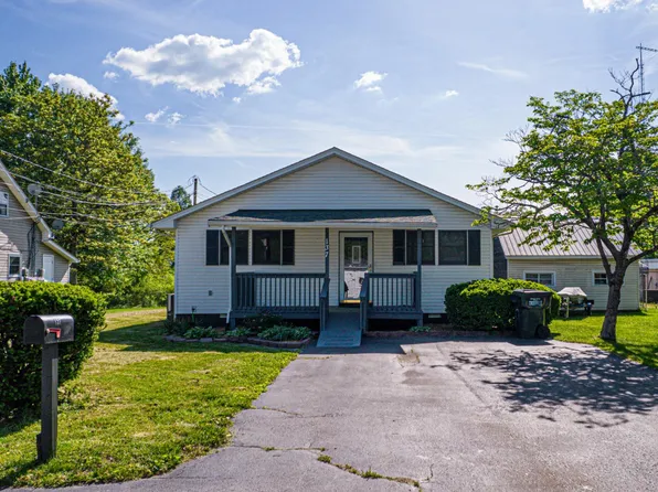 137 Yvonne Ave, Crossville, TN 38555