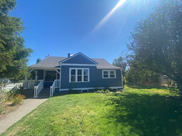 714 SW Cascade Ave, Redmond, OR 97756