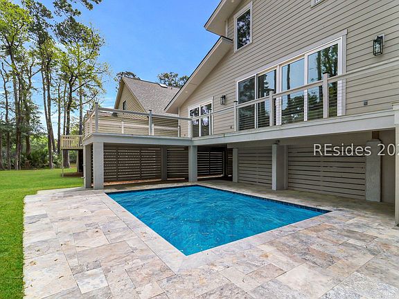 3rd image of 72 Lawton Rd