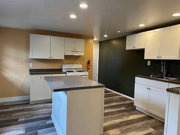 311 S 2nd St #2 — Photo 5