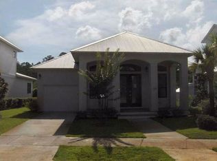 29 Montclair Ave, Point Washington, FL 32459