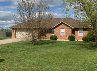 740 Jefferson Ct, Rogersville, MO 65742