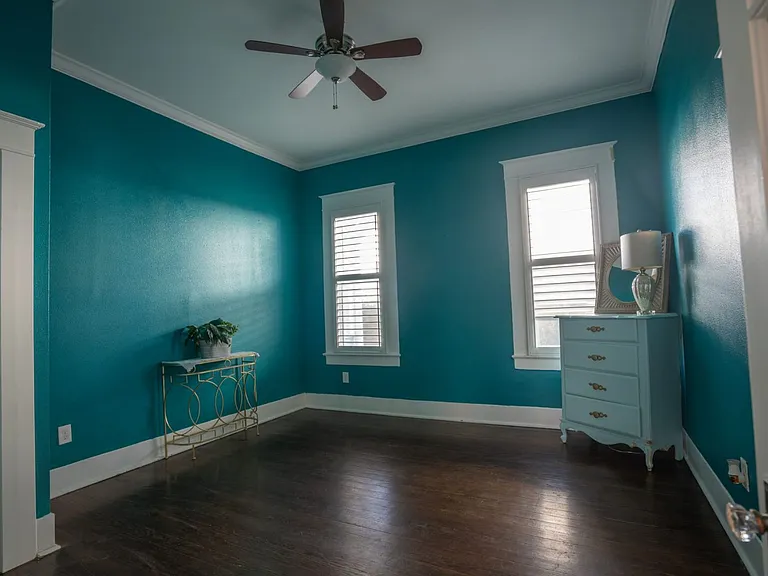 415 Florida St — Photo 15