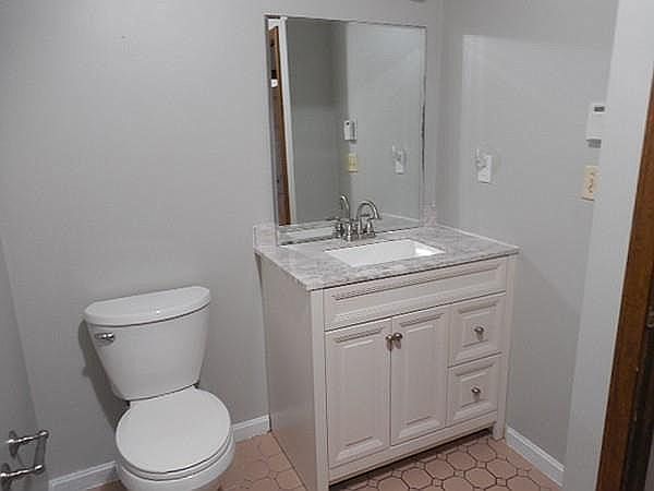 Upstairs Bath