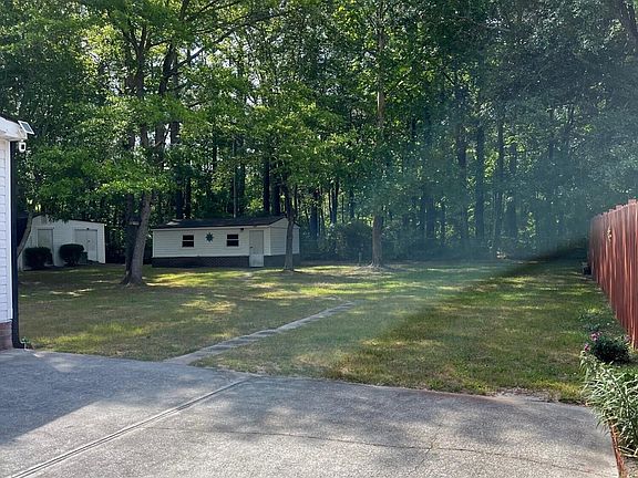 3rd image of 9279 Timber Lane NE