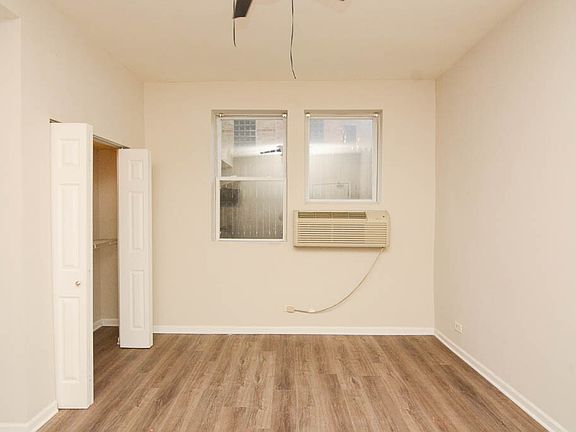 5th image of 1627 N Humboldt Blvd #E3