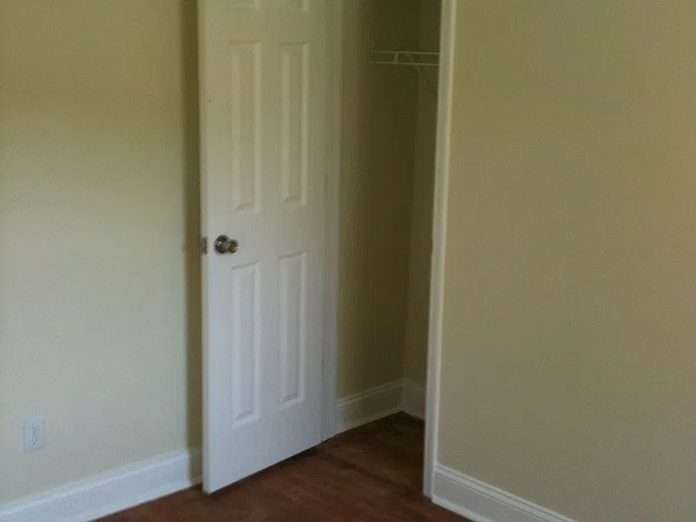 852 Martin Ave — Photo 7