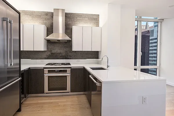Rented by New York Residence | media 14