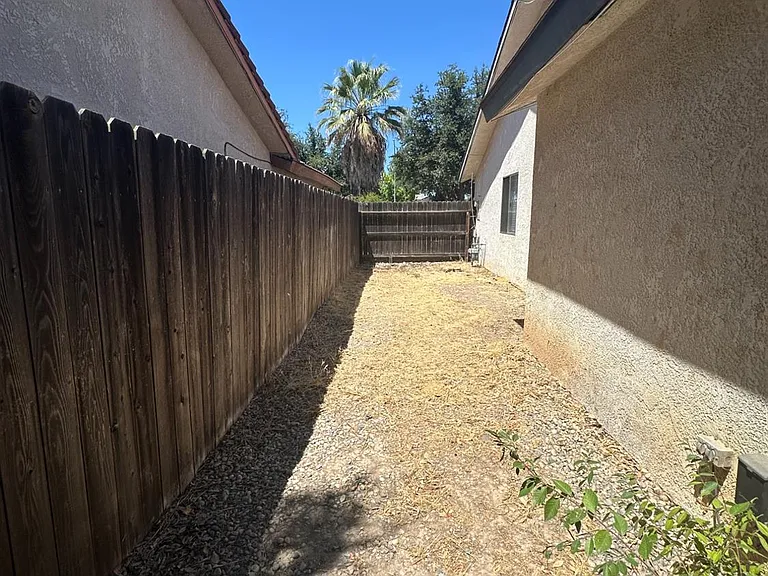 5183 W Palo Alto Ave — Photo 29