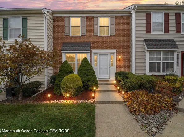 19 Haverford Court #6, Freehold, NJ 07728