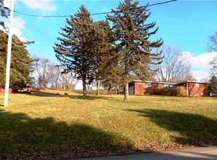 242 Walker Rd, Burgettstown, PA 15021