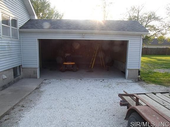 oversize garage door