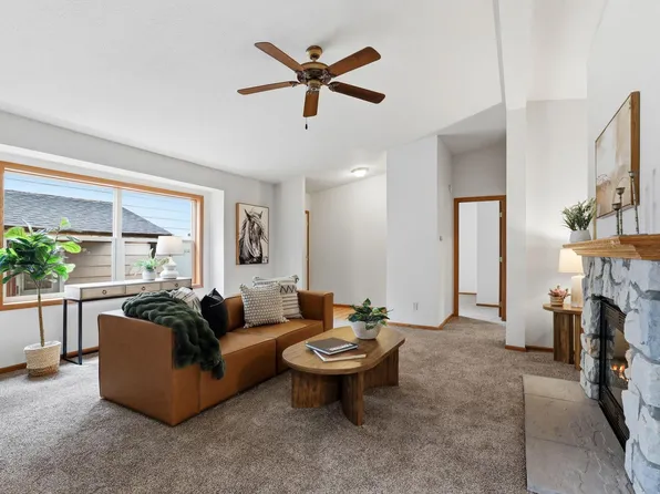 1534 Larpenteur Ave E, Saint Paul, MN 55109