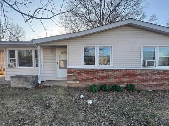 3rd image of 316 S Crestview Ln