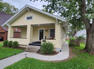 4689 Mayberry St, Omaha, NE 68106