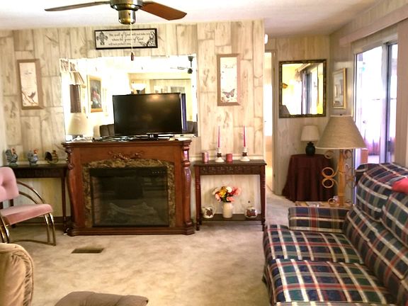 4th image of 4344 Andrew Ln