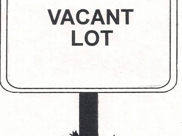 427 N Lakewood Ter, Round Lake, IL 60073