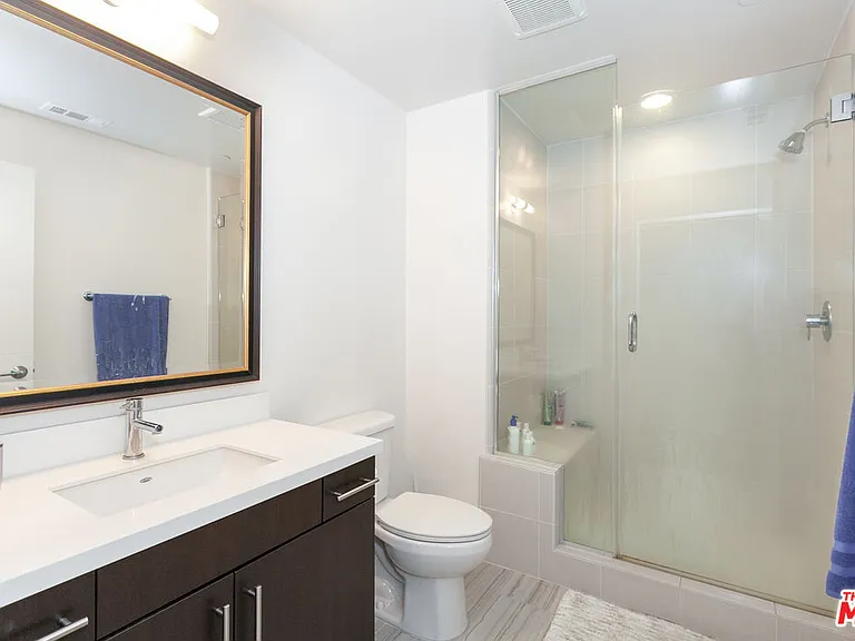 2924 Rowena Ave #1 — Photo 13