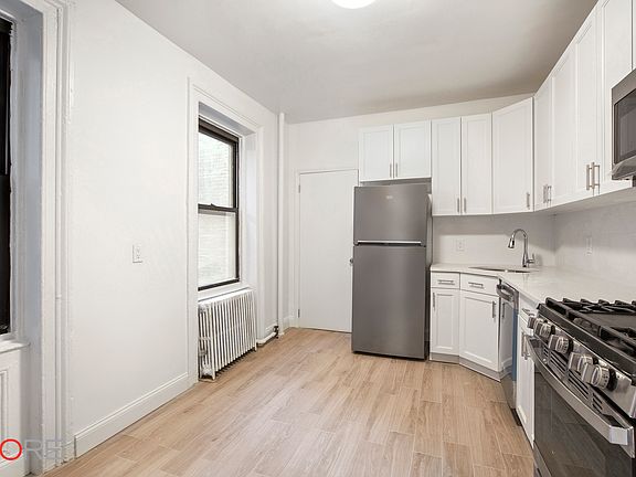 5th image of 979 2nd Ave #2