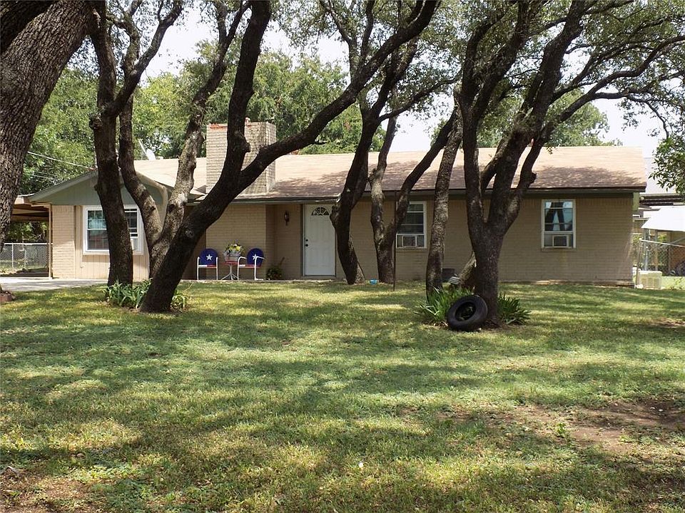 1st image of 123 Longhorn Dr