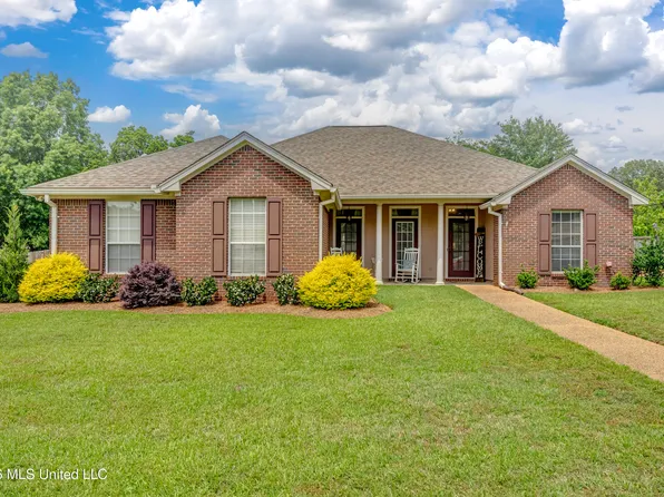 2002 Cross Creek Cv, Brandon, MS 39042