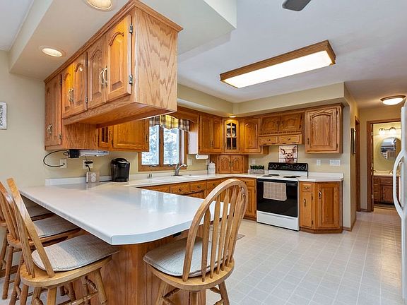 5th image of 2146 W Prairie Creek Dr