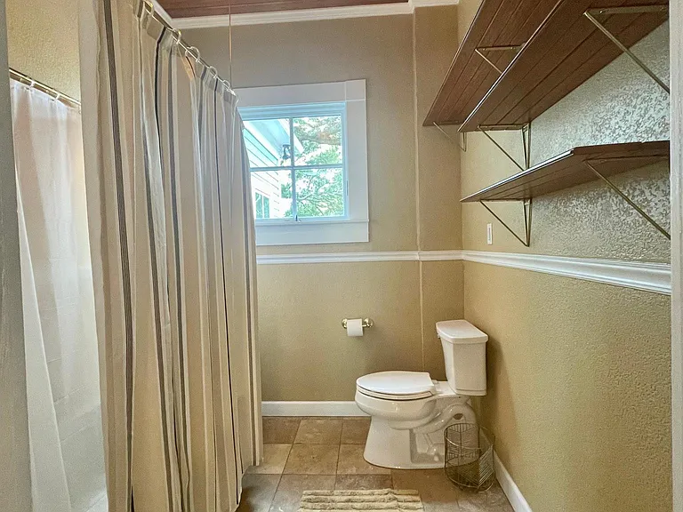 Bathroom with clawfoot tub