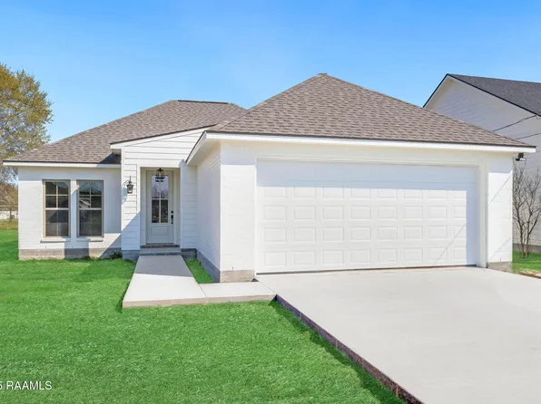 1711 E B North St, Rayne, LA 70578