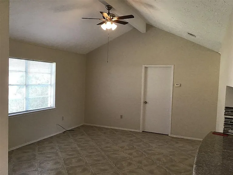 13722 Wickersham Ln — Photo 7