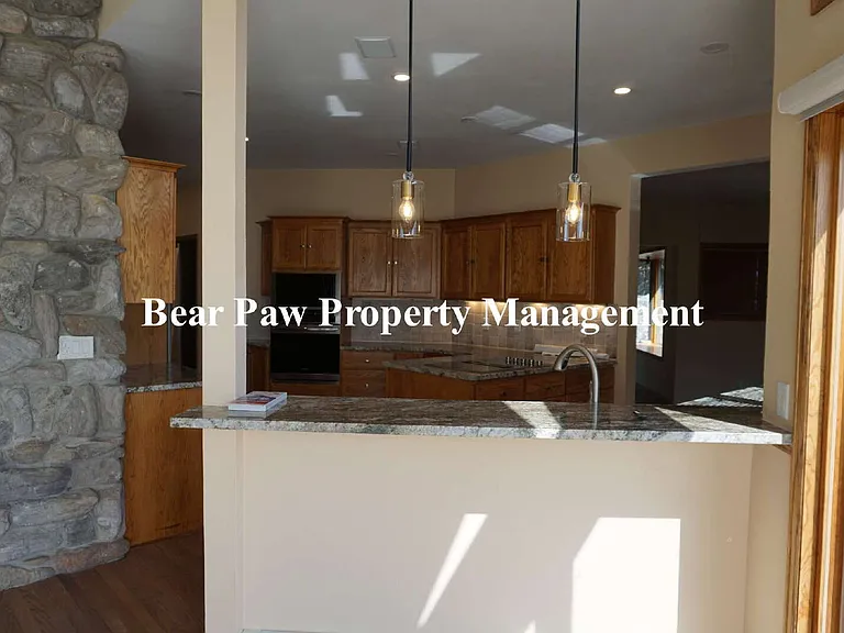 3913 Mountainside Trl — Photo 5