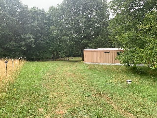 1st image of 1176 Wooded Acres Ln